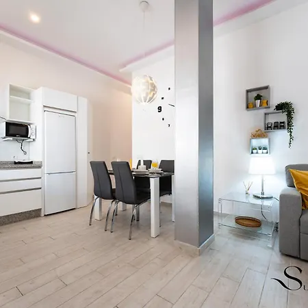 Location, 50m From The And Resaurants * Benalmádena