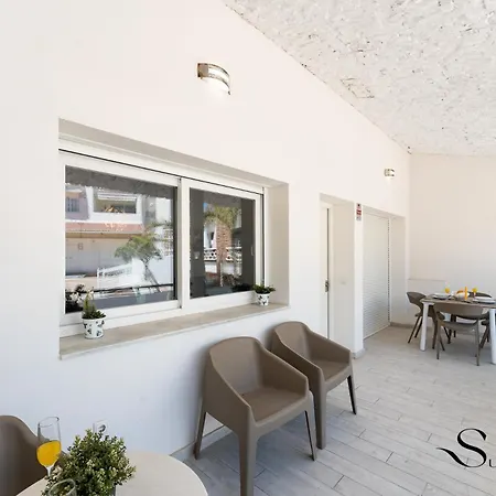 Location, 50m From The And Resaurants Appartamento *