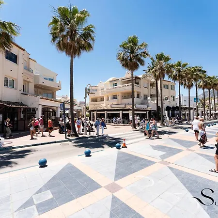 Location, 50m From The And Resaurants Appartamento